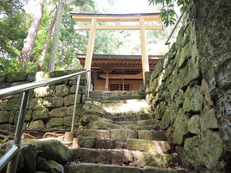 秋葉神社（和歌山県）と押分岩の写真画像集