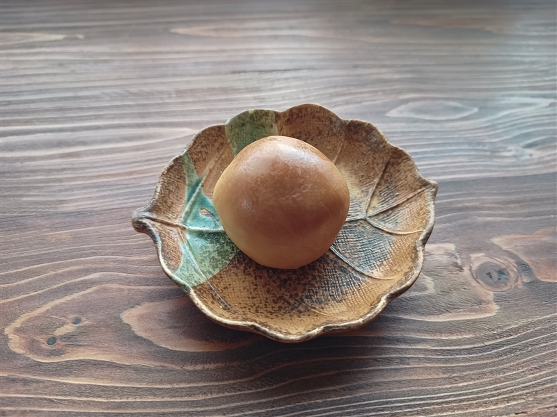 衣梅（きぬうめ）　梅の甘露煮が丸々1個入った和菓子和歌山県お土産