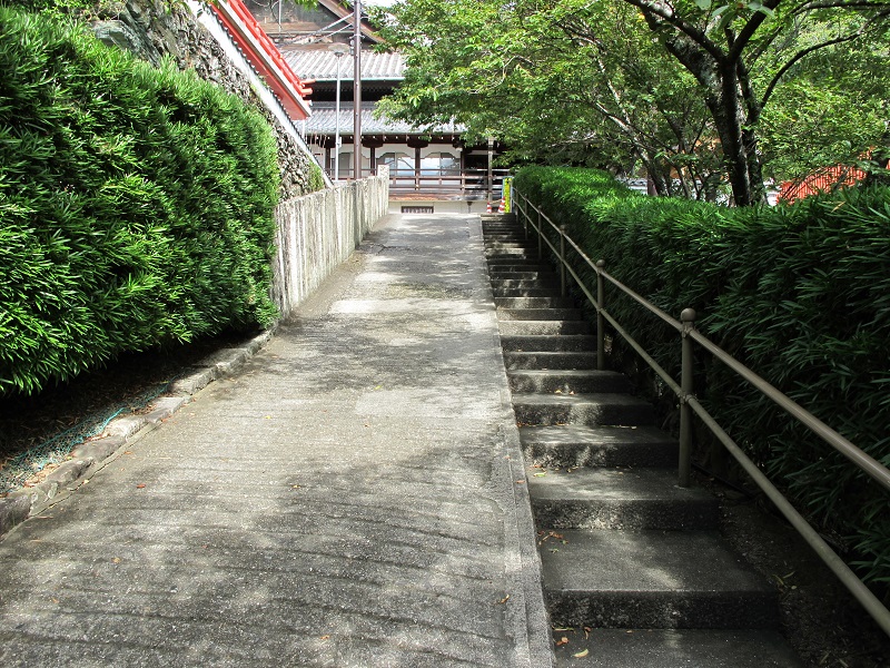 紀三井寺の階段段数数えてみた