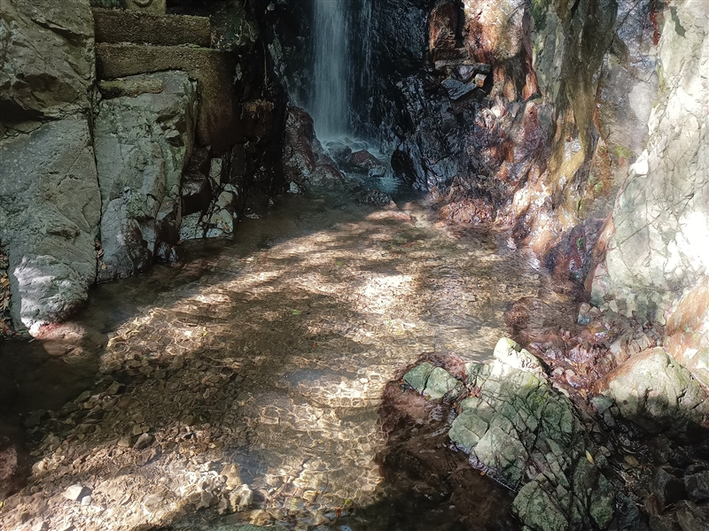 九龍の滝　10ｍ（和歌山県日高川町）の写真画像集