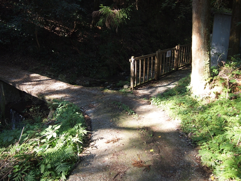 嵯峨の滝　7ｍ（和歌山県橋本市）の写真画像集