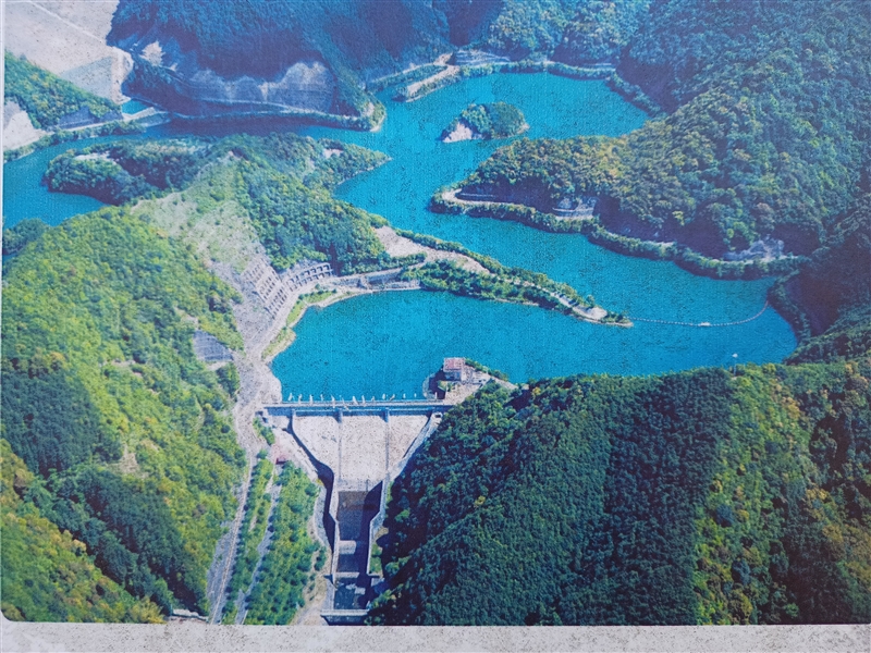 島ノ瀬ダム（和歌山県日高郡みなべ町）の写真画像