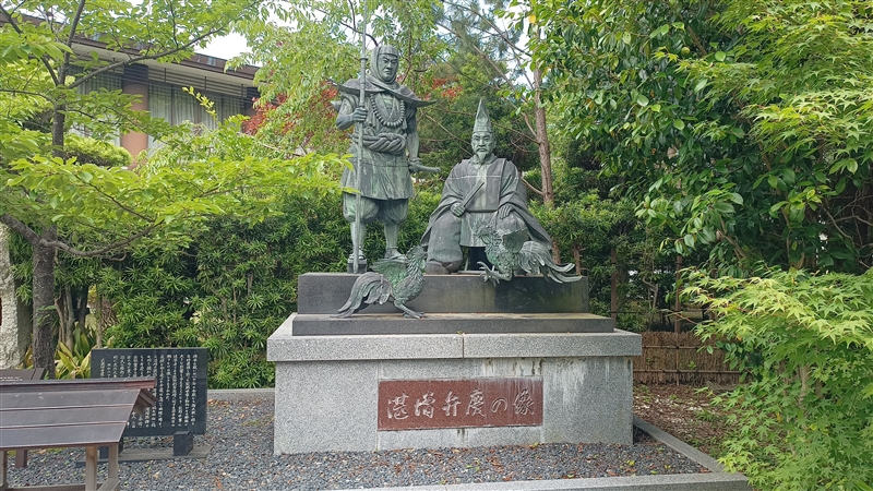 闘鶏神社（和歌山県田辺市）の写真画像集